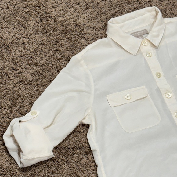 Banana Republic Women’s 100% Silk Ivory Blouse Size M - Picture 2 of 11